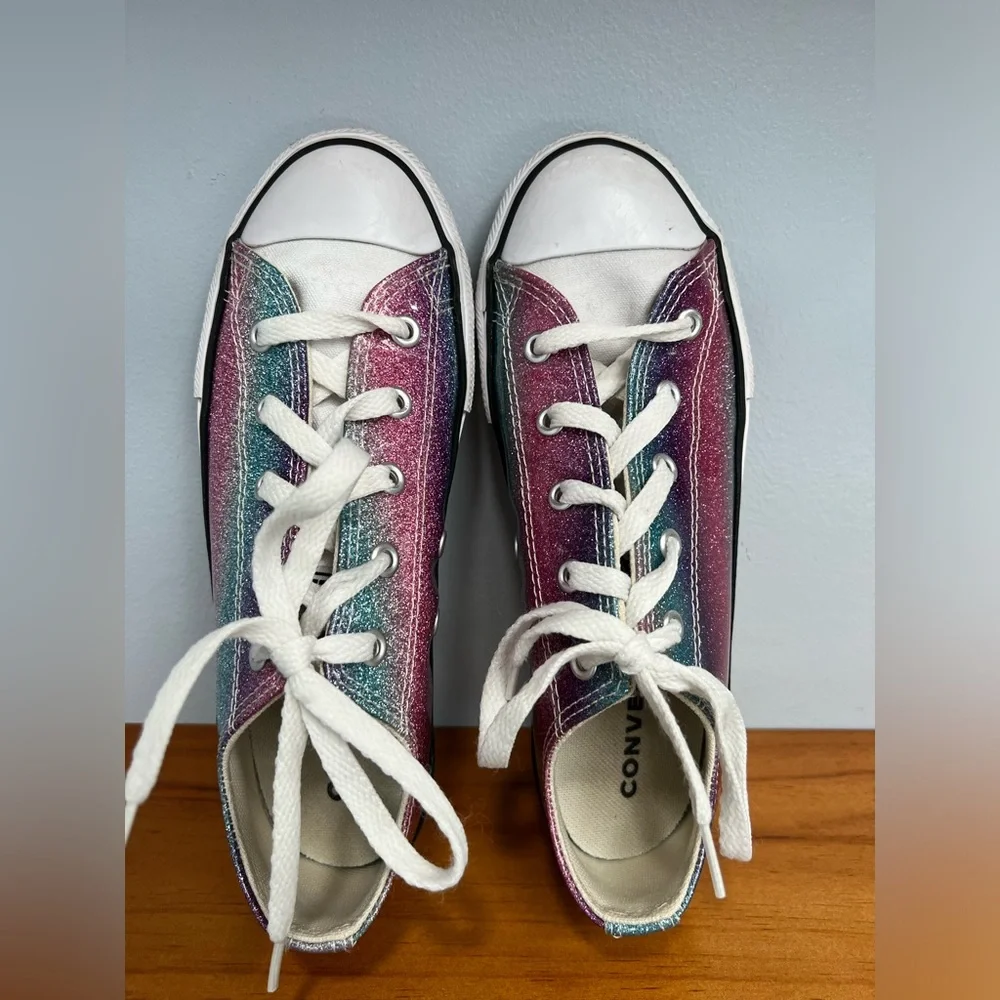 CONVERSE Chuck Taylor All Star Glitter Drip Low Top Sneakers Girls SZ 3 PreLoved